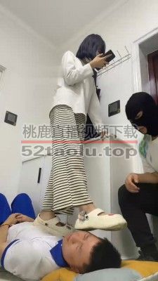 【精神小妹】素人学生S全体重踩踏初尝试 bf33137