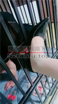 【艾琳】姐妹花暴力虐打尾随色狼【双视角版】 bf35221