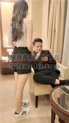 【嘉妮】贝壳头S虐老板狗-舔脏鞋踩踏/头顶鞋子 bf36191