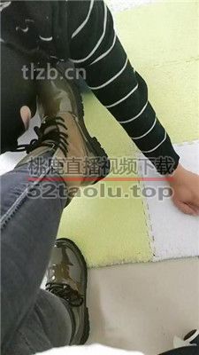 【广东迪迪】跪舔短靴白袜裸足【双视角版】 bf36285