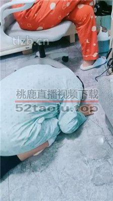 【慕田夫妻】圈养家奴裸足恋足舔 JS231209-2