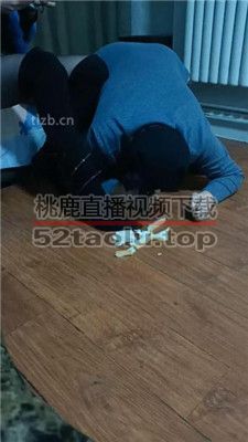 【水仙】长靴踩踏喂食 JS231220-7