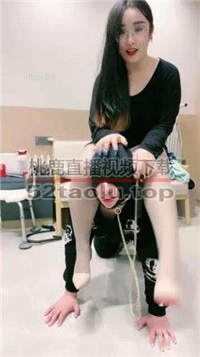 【小羊】骑马骑脖/喂漱口水/丝袜脚踩踏/掐脖窒息 bf36871