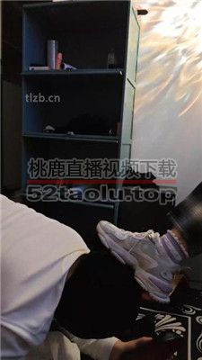 【重庆沐子】嘴叼鞋爬行/清理脏鞋/踩踏臭脚捂脸 JS240106-4