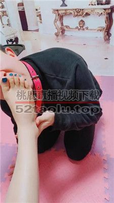 【高跟姐姐】裸足深喉插吐 JS240228-1