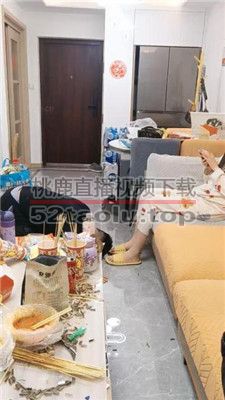 【青岛大混子】抽耳光/舔脚/伺候沐足/强制闻拖鞋 JS240305-10