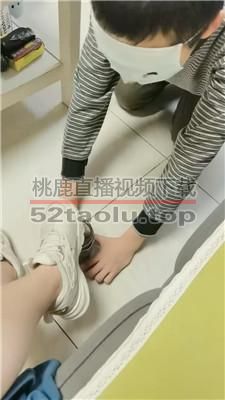 【双子姬】运动鞋踩狗脸/赏赐圣水/舔脏鞋底闻臭鞋/高跟全体重JS240324-14