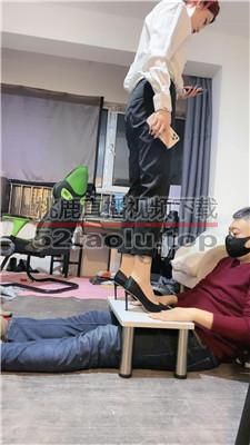 【冰诺】酷刑-细高跟踩踏碾压狗爪 JS240329-4