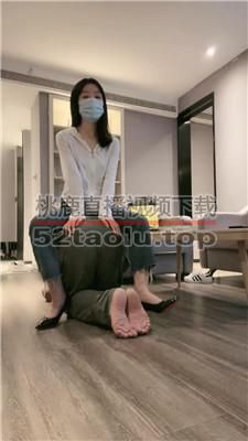 【小雅老师】高跟美腿踩虐贱奴 bf39729