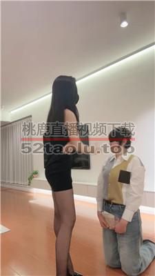 【妆主大大】小三强迫签奴隶契约-高跟踩/虐打/骑马转 bf39767