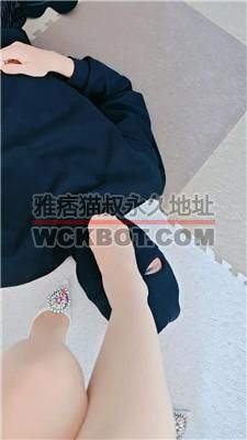 【媚娘】超臭肉丝脚捂脸窒息 JS240413-4