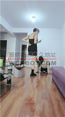 【冷魅夫妻】耳光/短靴踩地毯狗/碾压狗爪/骑马/闻棉袜 bf40526