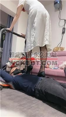 【冰诺】高跟网袜全体重踩踏 bf40570