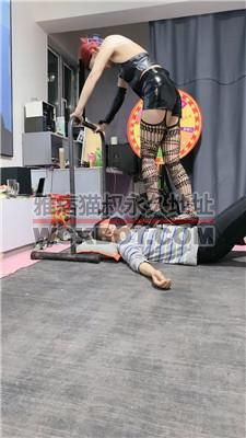 【冰诺】高跟全体重踩踏 bf40794