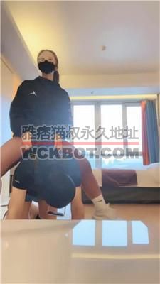 【甜音】骑马驯化/闻超臭白袜/踩踏 JS240429-4