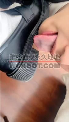 【兔兔大大】皮鞋白袜玩虐/踩踏喂食/提档 bf40950