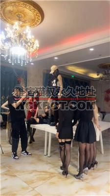 【cc.s】推荐-超多美女S聚会-群调多奴【三】 bf41155