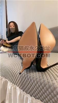 【苒溪】玉足高跟-沉浸式-训练狗舌头 bf41684