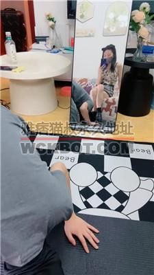 【安安】镜前羞辱-短靴踩/玩狗舌/闻棉袜/跪舔裸足/踩踏转胯 bf41828