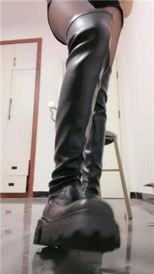 【小樱SsS】靴子黑丝 JS240709-14