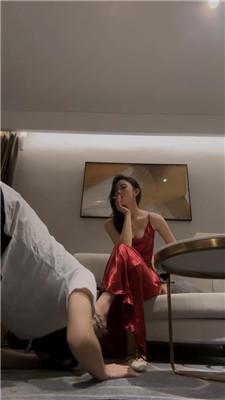 【车模尹】重度鞭打/被主人按头强迫吃姨妈巾/头压马桶 bf42778