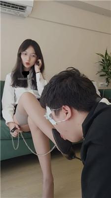 【尤雾】腿绞窒息/高跟灰丝舔/鞭打/骑马转胯/虐乳【双视角版】 bf42963