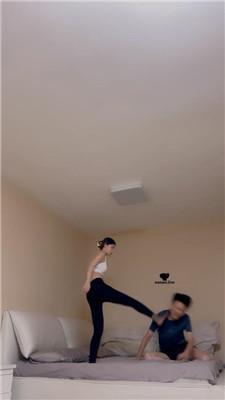 【领主老大】瑜伽女神-超暴力踢踹踩踏 bf42984