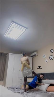 【领主老大】黑丝脚暴力踢踹【完整版】 JS240720-5