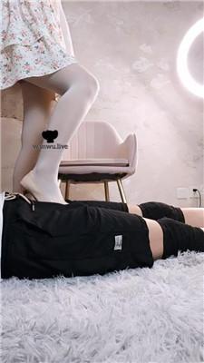 【桃桃樱】踩阳虐死贱狗 JS240802-16