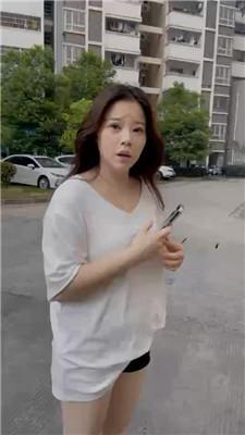 【素人挖掘机】户外开发可爱漂亮妹妹-耳光踩踏骑马窒息 bf43552