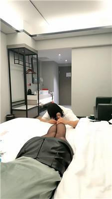 【有希子】3S-高跟黑丝踩踏/舔脏鞋臭脚/圣水/鞭打【双视角版】 bf43768