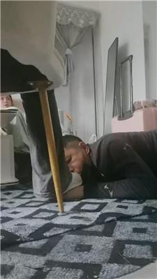 【文文文】桌底视角-做学生双S的脚下奴【下】 JS240819-15