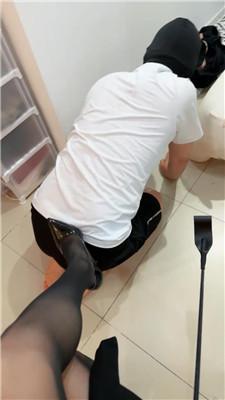 【苒溪】黑丝驯化下贱厕奴【完整版】 JS240829-19