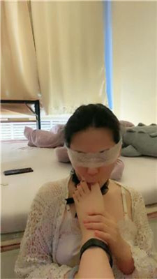 【小羊】母畜-吮吸原味脚趾 JS240906-1