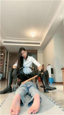 【爱丽丝】白袜长靴踩虐/sp专场 bf44310