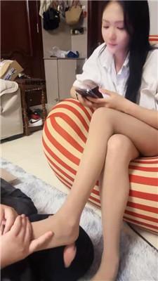 【埋埋汰汰】肉丝蹂躏狗脸/踩踏坐脸窒息 bf44576