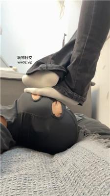 【玥野兔】沉浸式-超臭白袜裸足狂舔 bf45500