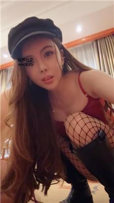 【玉兔】鞭打耳光/长靴网袜虐/舔鞋底酸奶/骑马掐脖窒息 bf45689