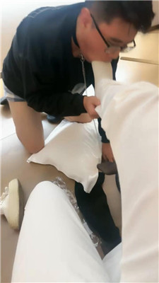 【筱筱女王】双S-藤条鞭打/跪舔黑丝jio【双视角版】JS241020-18