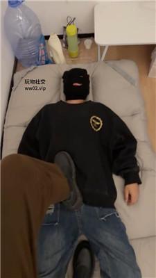 【濛s】全体重踩踏/舔闻白袜【完整版】 JS241023-10