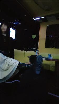 【御妈大大】KTV玩虐贱奴才 JS241023-42