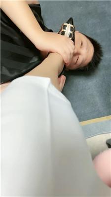 【梦露】清理脏高跟/伺候沐足 JS241027-27