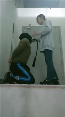 【喵酱紫】反绑下跪/抽耳光鞭打踩踏 bf46307