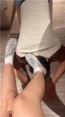 【奈奈】数据线鞭打/转胯狗爬/脏鞋白袜虐 JS241104-7