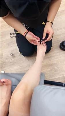 【诗诗】伺候主人做美甲 JS241104-26