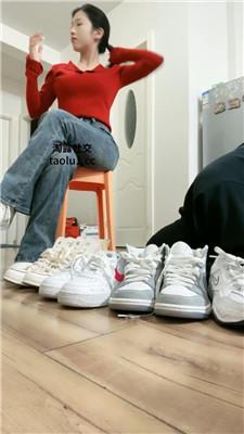 【海绵大大】近距离-清理多双脏鞋 bf46870