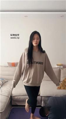 【埋汰】瑜伽裤女神-玉足踩虐/坐脸窒息 bf49922