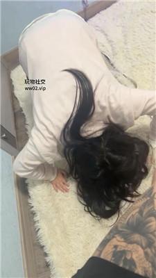 【小凤梨】纹身小主肉丝脚虐闺蜜犬 JS241118-52