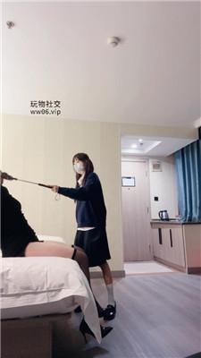 【奶味小仙女】母畜-涂鸦羞辱/踩踏喂食/皮鞋白袜踩虐 bf47652