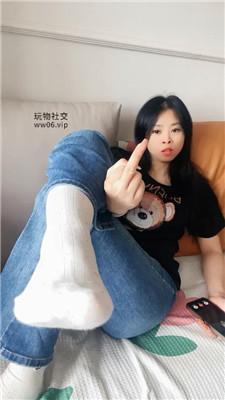 【奶糖】白袜脚虐-囚禁狗笼 JS241211-6